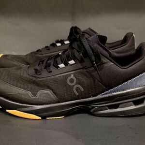 Men's On Cloud PRO Running Black Sneakers Size 11.5 Worn Twice